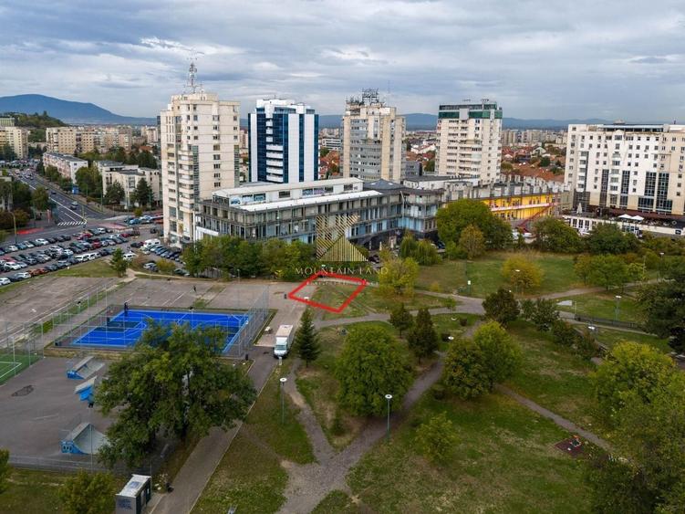 Teren Construcții intravilan de 420 mp, în Centrul Civic