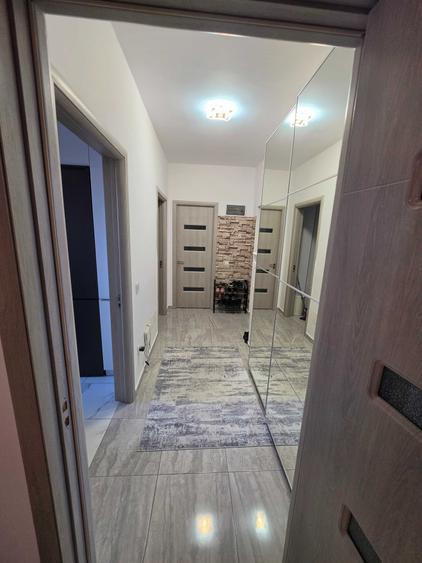 Apartament cu 2 camere decomandat în Theodor Pallady