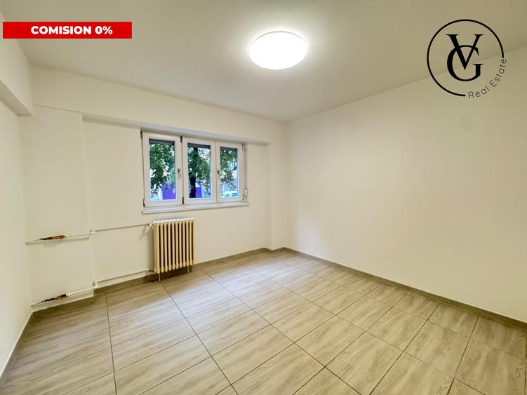 Apartament cu 3 camere semidecomandat în Iancului