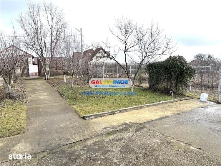 Casă cu 6 camere cu Teren 1000 Mp în Păulești
