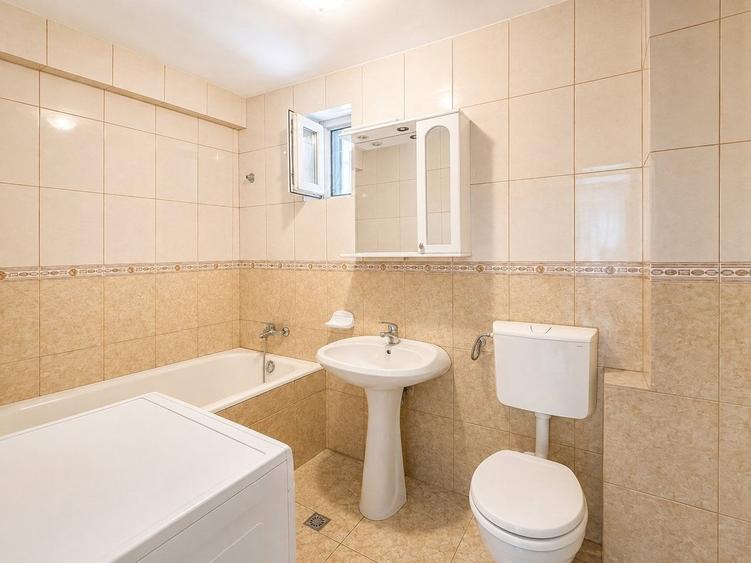 Sector 1 Casa P+M cu doua apartamente si curte Soseaua Chitilei - 9