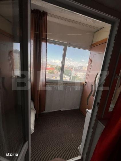 Apartament cu 3 camere decomandat în George Enescu