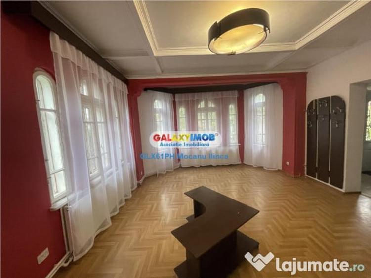 Spațiu comercial, de 160 mp, în Central