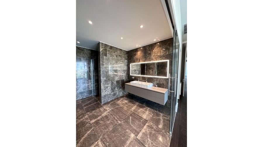 Penthouse cu 4 camere decomandat în Floreasca