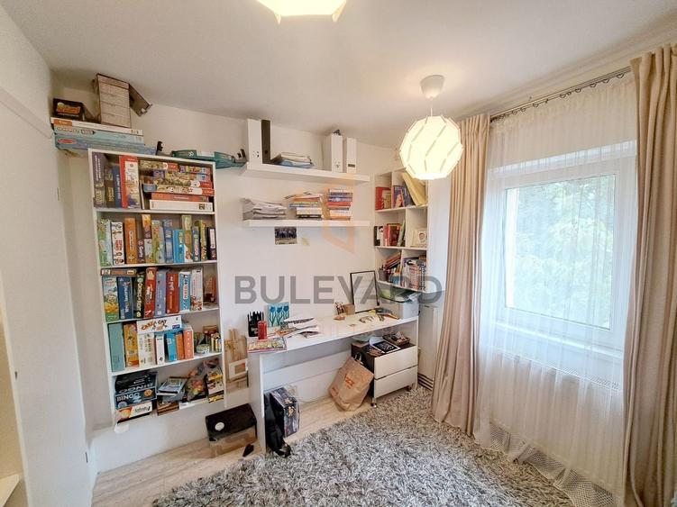 Apartament cu 4 camere decomandat, mobilat în Zorilor