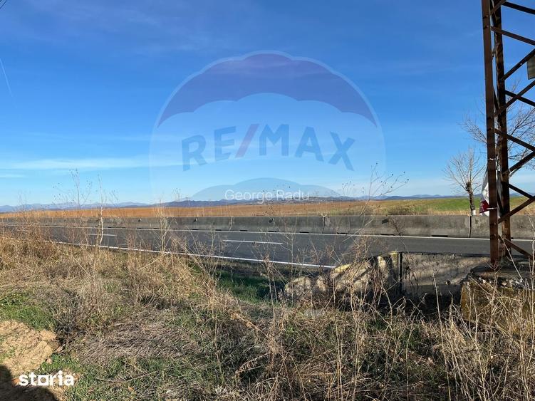 Teren extravilan de vanzare 17500 mp, deschidere 27m la DN1, Ploiesti