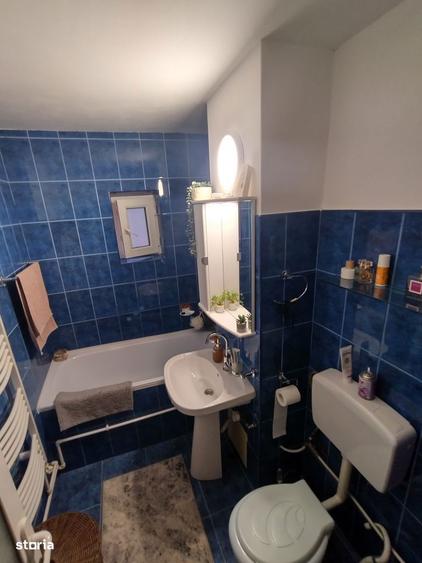 Apartament cu 2 camere decomandat, mobilat în Anda