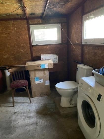 Casă individuală cu 1 camere cu Canalizare în Mitreni
