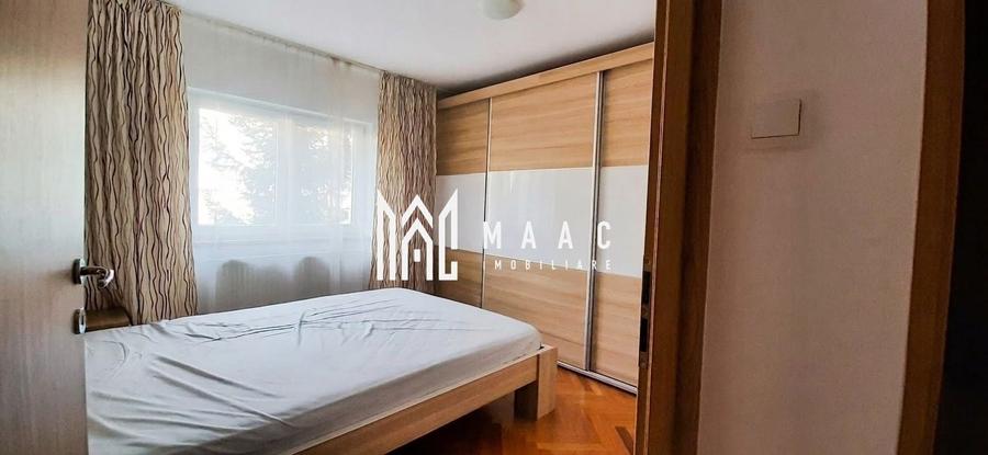 Apartament cu 3 camere, mobilat în Central
