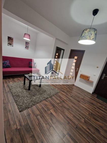 Apartament cu 2 camere decomandat, mobilat în Central