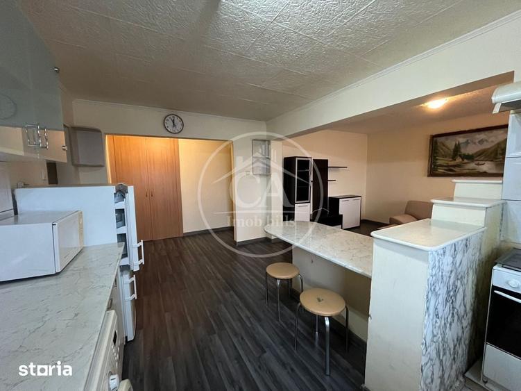 Apartament cu 3 camere decomandat în Nufărul
