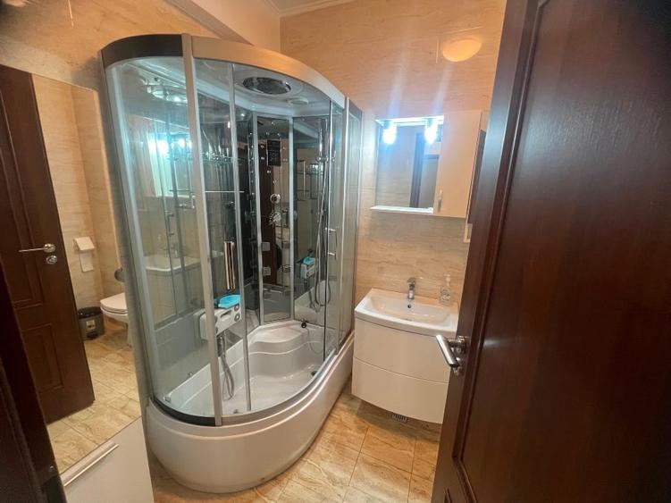 Apartament cu 2 camere decomandat în Decebal
