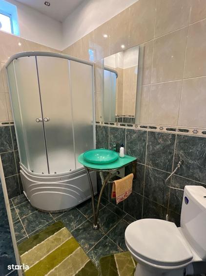 Casă cu 8 camere cu Teren 197 Mp în Iancului