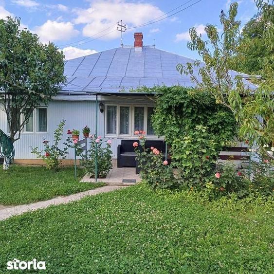 Casă cu 3 camere cu Teren 100 Mp în Central