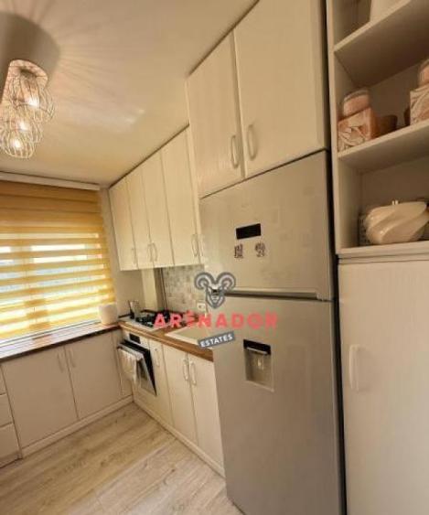 Apartament cu 2 camere, mobilat în Titan