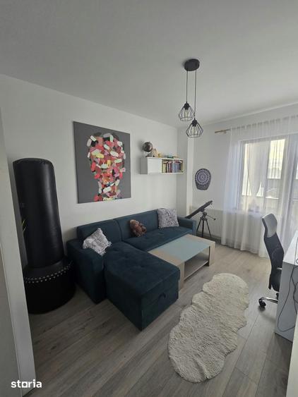 Apartament cu 4 camere în Burdea
