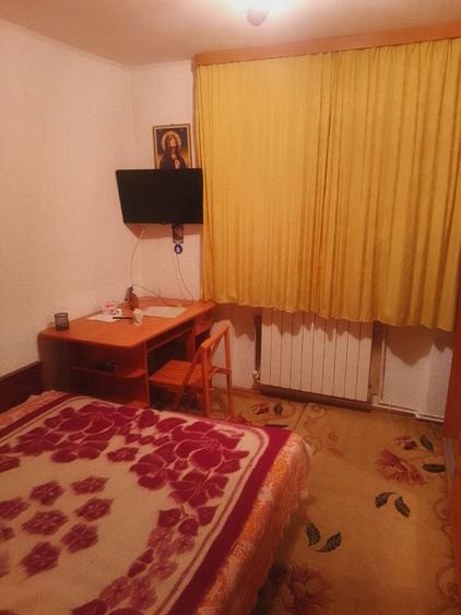 Apartament cu 2 camere semidecomandat în Exterior Vest