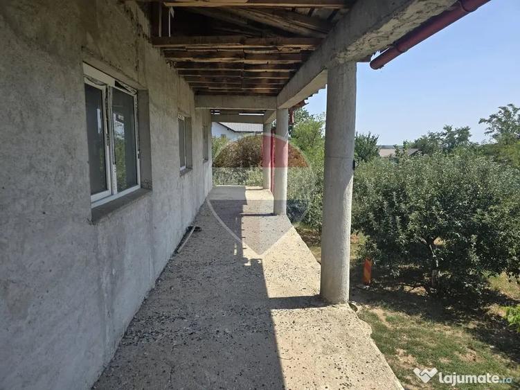 DE VANZARE Casa cu livada langa Lacul Facau 30 min ... - 9