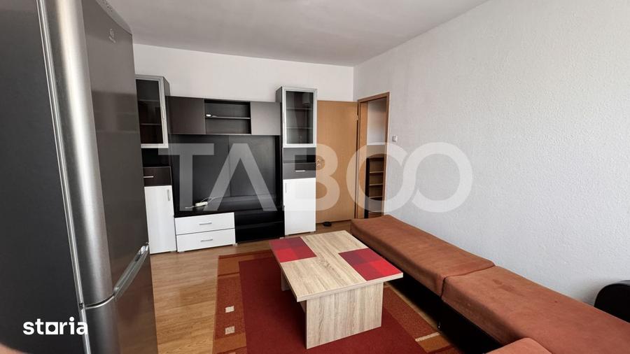 Apartament cu 2 camere semidecomandat, mobilat în Mihai Viteazul