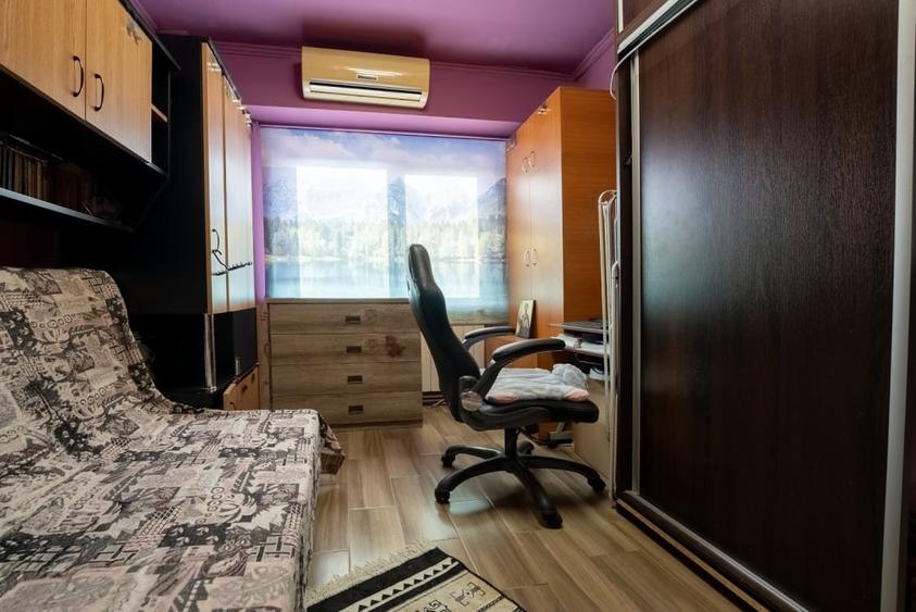 Apartament cu 4 camere decomandat, mobilat în Tineretului