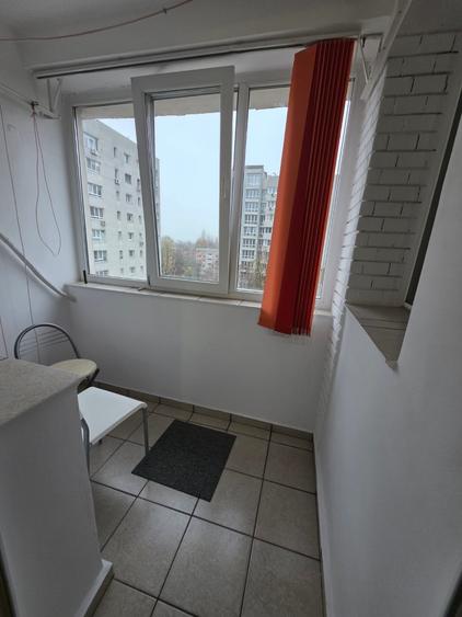 Garsonieră semidecomandată, mobilată în Titan