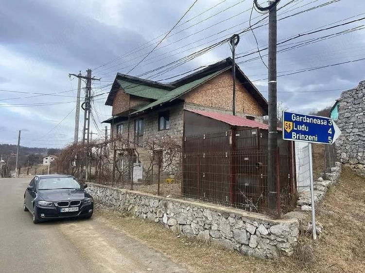 Casa de vanzare - 2
