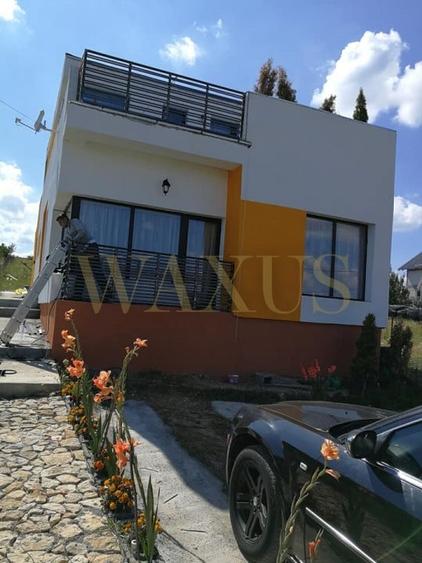 Casă individuală cu 5 camere cu Teren 500 Mp în Sălicea