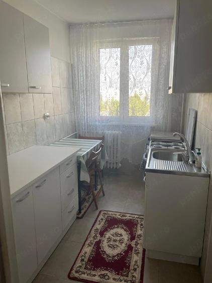 Apartament cu 2 camere decomandat în Drumul Taberei