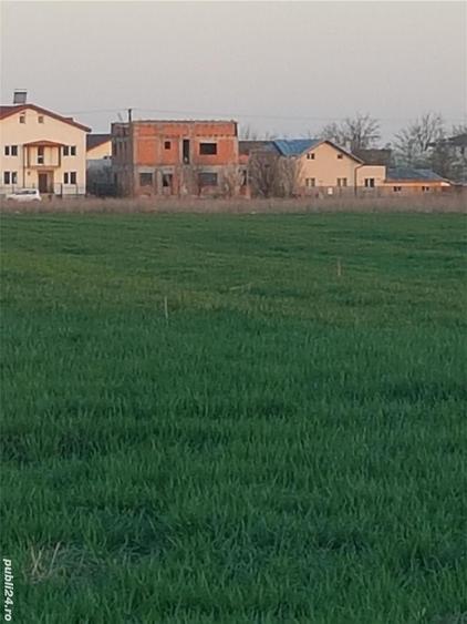 Teren de 5535 mp, în Central
