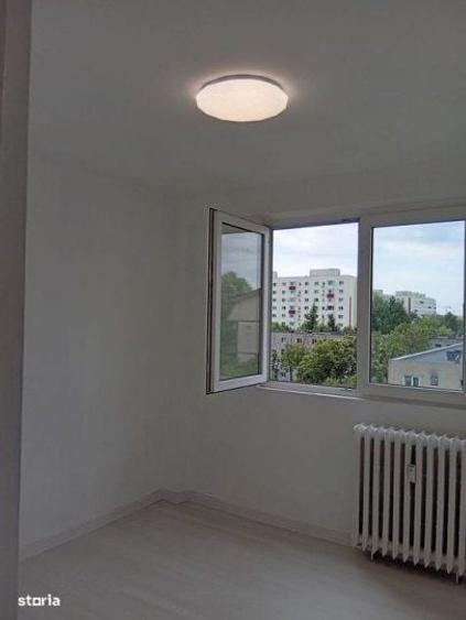 Apartament cu 2 camere decomandat în Brâncoveanu