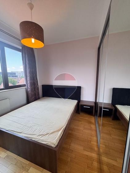 Apartament cu 3 camere decomandat în Kiseleff