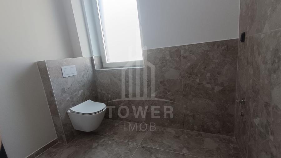 Apartament cu 3 camere decomandat în Turnișor