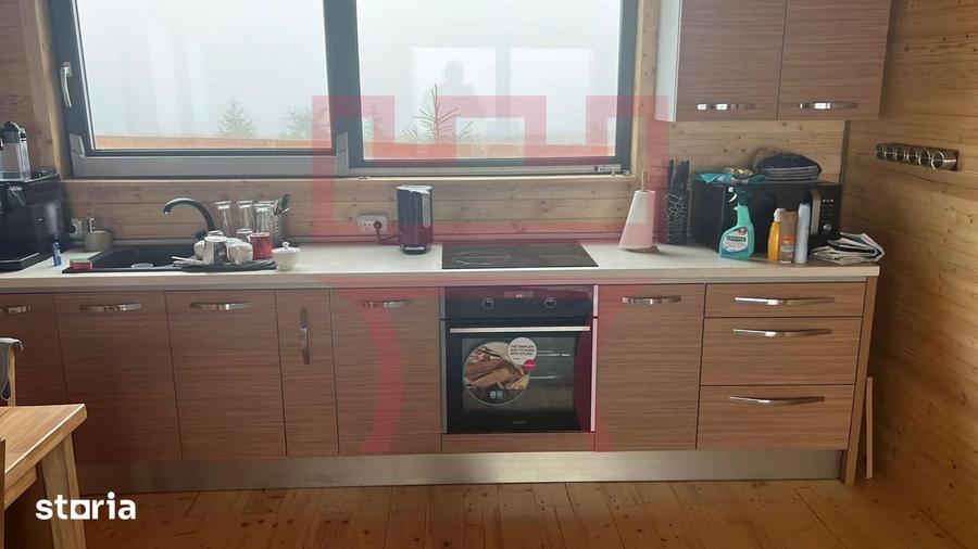 Casă cu 5 camere cu Teren 1000 Mp în Beliș