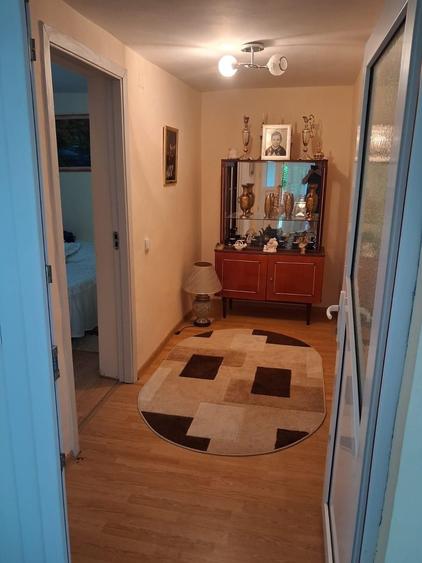 Casă cu 3 camere în Botoșești-Paia