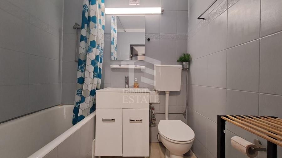 Apartament cu 2 camere semidecomandat, mobilat în Politehnica