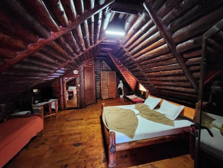 Spațiu comercial, de 290 mp, în Pucheni
