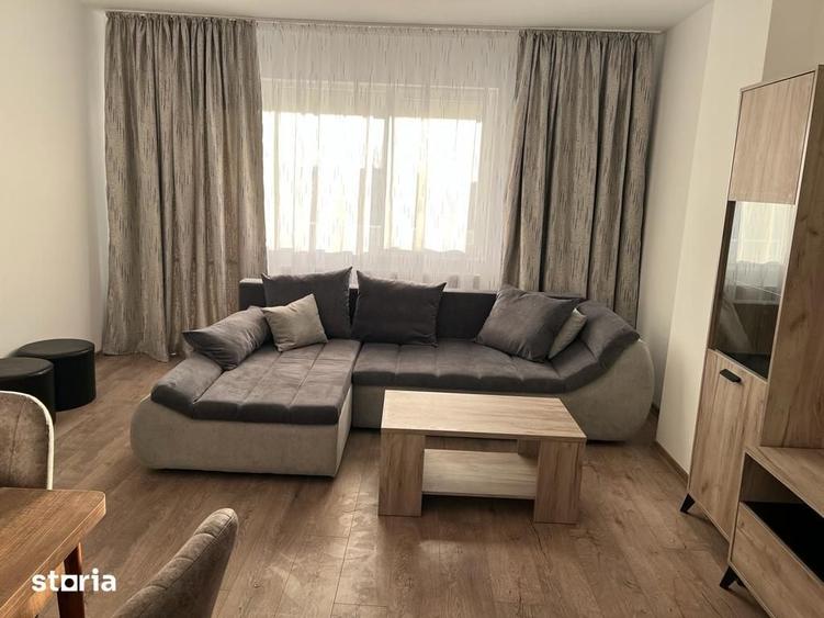 Apartament cu 2 camere decomandat în Micro 9