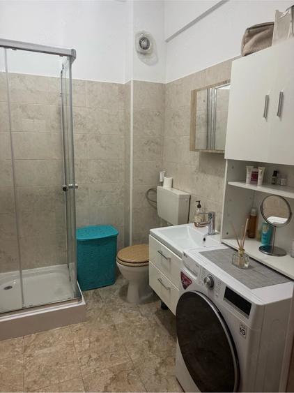 Garsonieră decomandată în Berceni