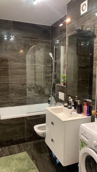 Apartament cu 2 camere semidecomandat, mobilat în Chinteni