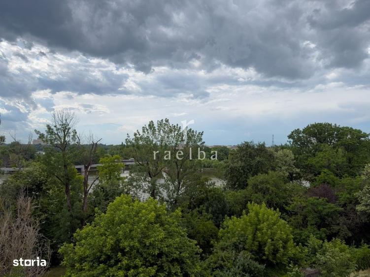Apartament cu 4 camere în Primăverii