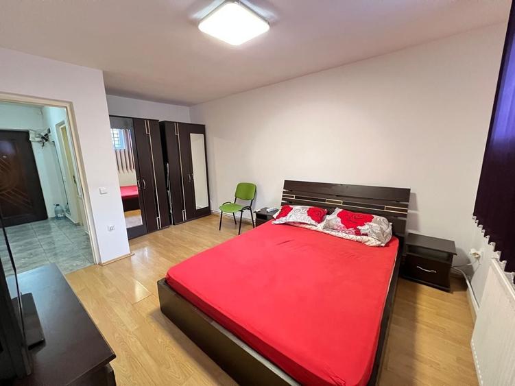 Apartament cu 2 camere decomandat, mobilat în Mărăști