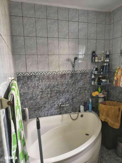 Casă cu 3 camere cu Teren 289 Mp în Central