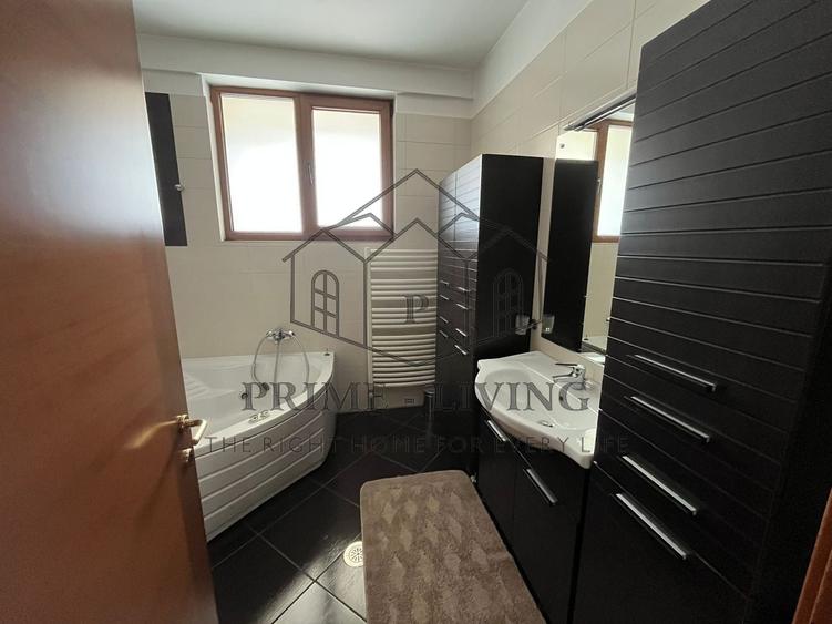 Apartament cu 4 camere decomandat, mobilat în Herăstrău