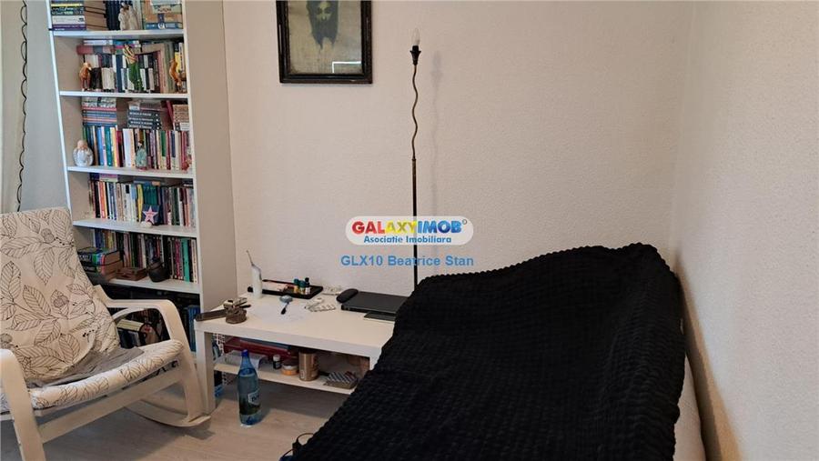 Apartament cu 3 camere decomandat în Drumul Taberei