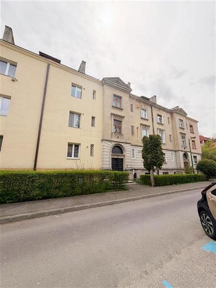 Apartament cu 2 camere decomandat, mobilat în Carierei
