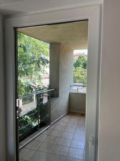 Apartament cu 2 camere decomandat, mobilat în Semicentral