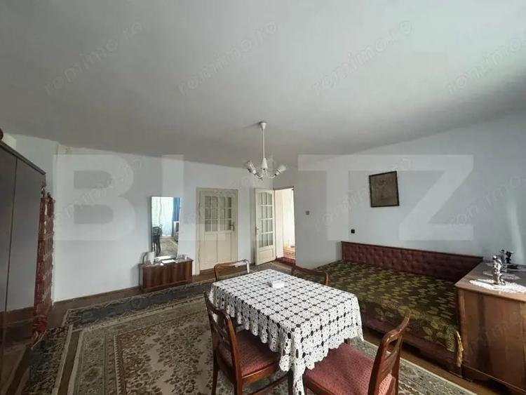 Casă cu 3 camere cu Teren 3340 Mp în Central