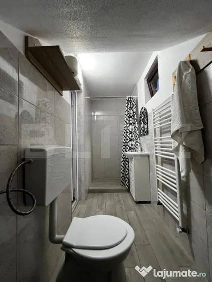 Casă cu 7 camere cu Teren 182 Mp în Beclean