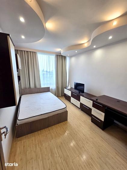 Apartament cu 3 camere în UTA