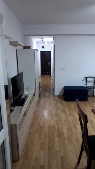 Apartament cu 2 camere semidecomandat în Găvana